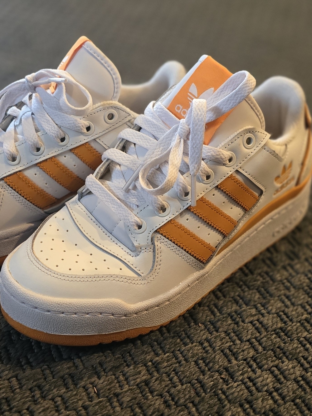 Adidas Forum Cloud White & Orange Size 7 Womens